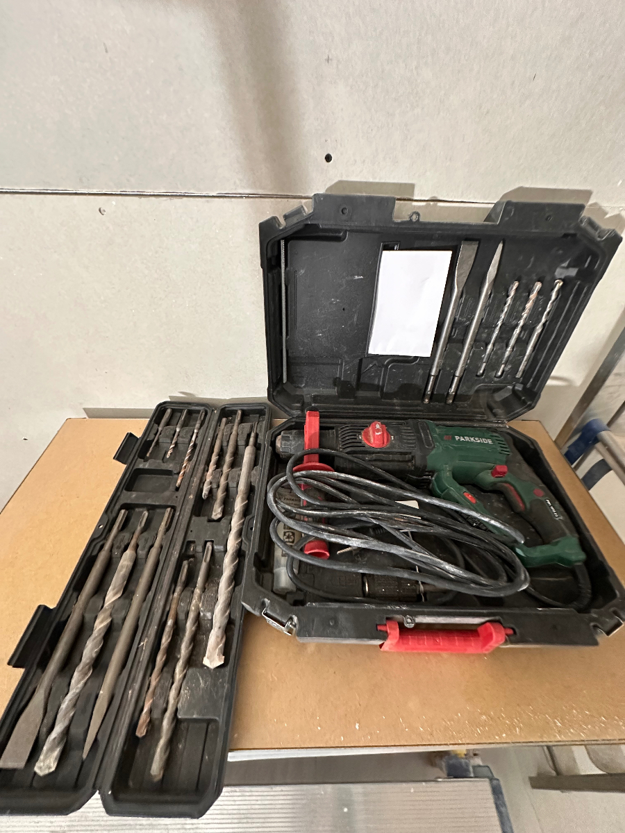 Perforateur burineur