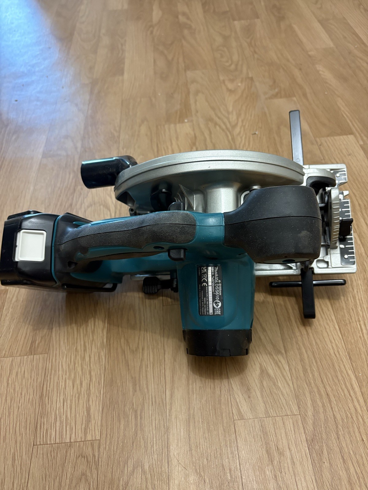 Scie Circulaire MAKITA